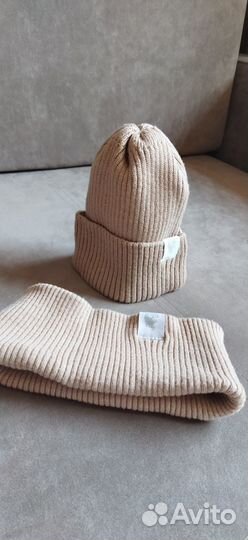 Шапка 0-6 месяцев, снуд, пинетки (комплектом)