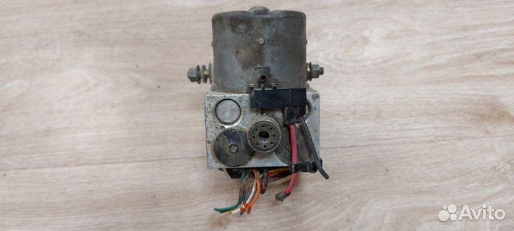 Блок управления абс Nissan Maxima A32 1994-2000