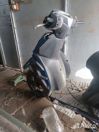 Продам скутер 150куб