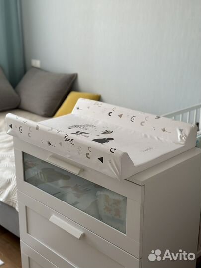 Пеленальная доска на комод