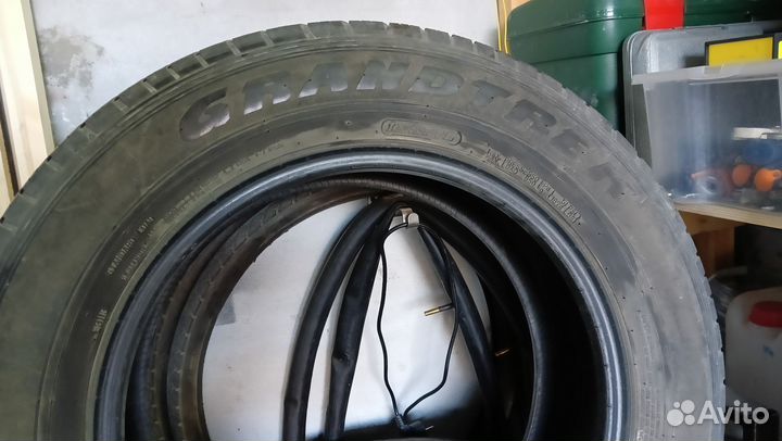 Dunlop Grandtrek ST30 225/65 R17 102H