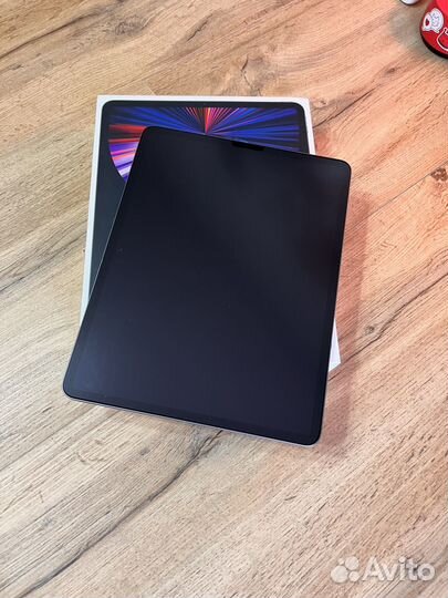 Apple iPad pro 12.9 256gb M1