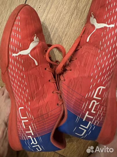 Бутсы Puma сороконожки