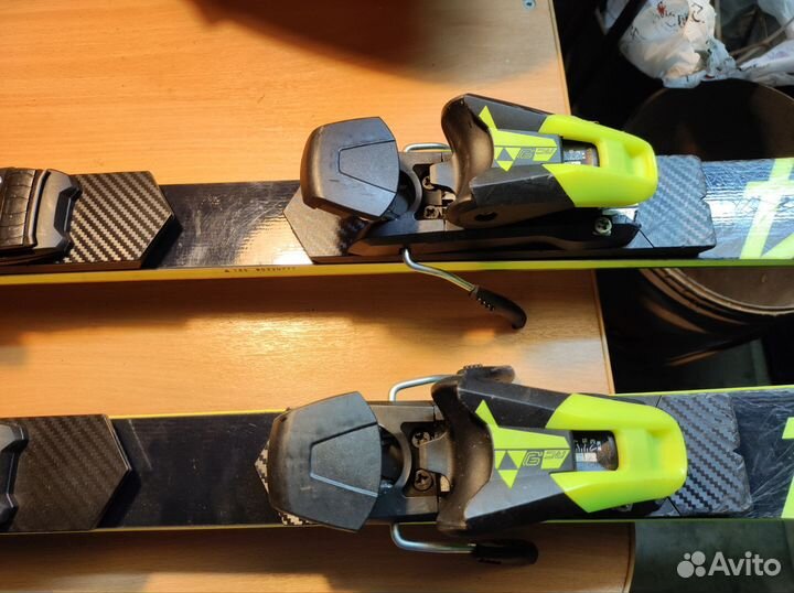 Горные лыжи fischer