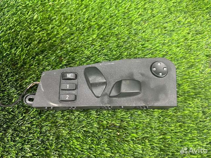 Блок управления сиденьем передний правый Bmw X5