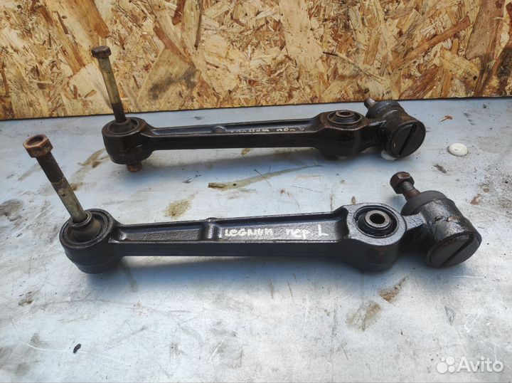 Mitsubishi Legnum Galant рычаг подвески перед