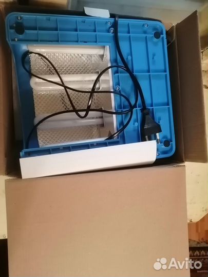 Стол маникюрный, Лампы рунейл уф 36 ватт