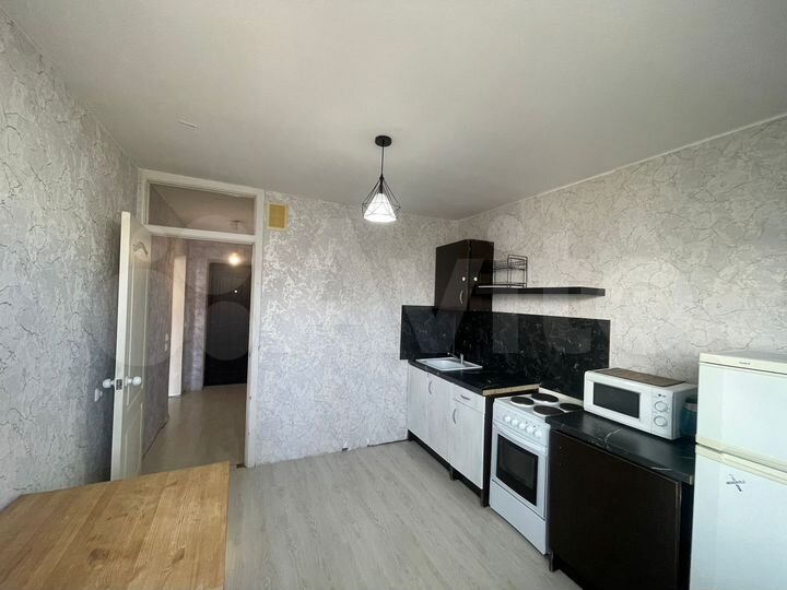 1-к. квартира, 35 м², 10/16 эт.