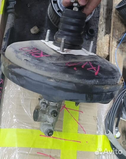 Вакуумный усилитель тормозов Kio Rio2