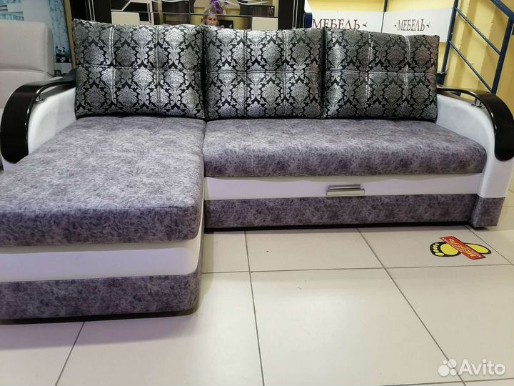 Диван угловой