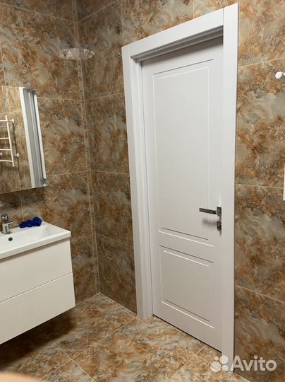 Двери межкомнатные белые