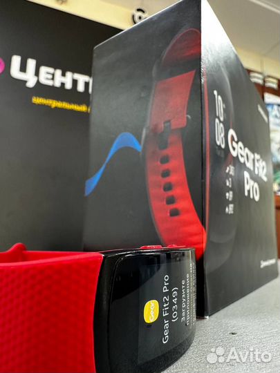 Фитнес часы Samsung Gear fit 2 pro