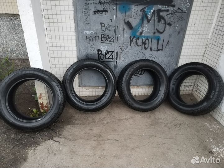 Pirelli Formula Ice 235/60 R18