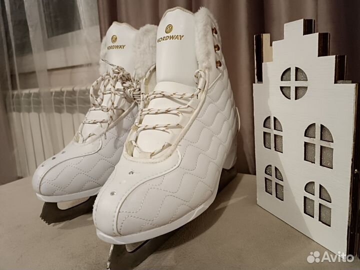 Новые фигурные коньки Nordway Vita 40 размер