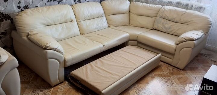 Угловой диван