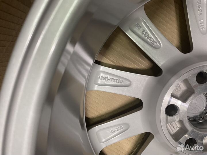 Оригинальные диски Toyota r17