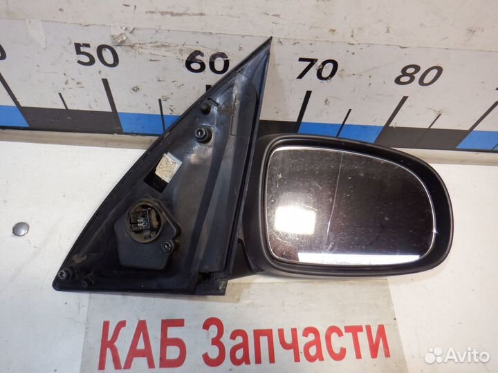 Зеркало правое Opel Corsa C Z14XE 2001 года