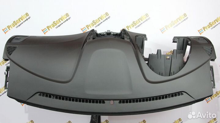 Торпедо Hyundai Solaris панель парприз