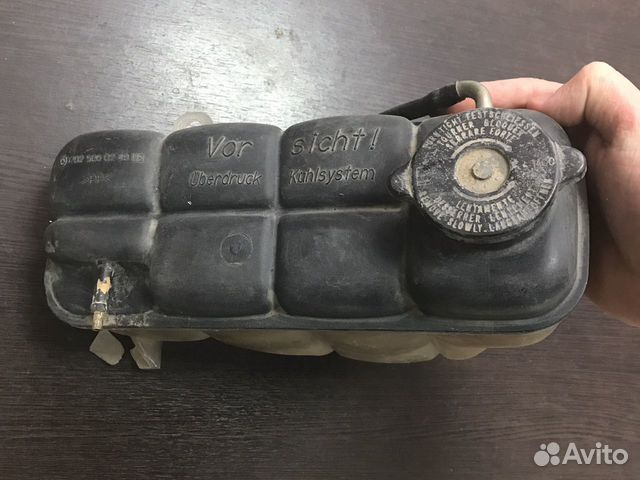 Расширительный бачок Mercedes w202