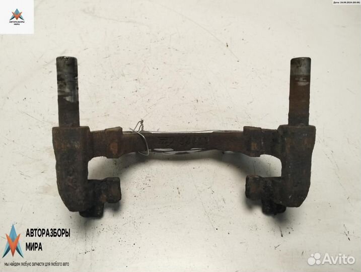 Скоба суппорта Renault Laguna 2 2002