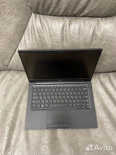 Dell latitude 7390 i5-8/8/256/IPS