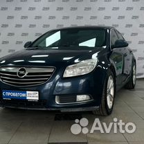 Opel Insignia 2.0 AT, 2013, 239 519 км, с пробегом, цена 945 000 руб.