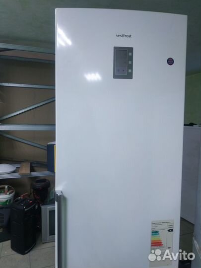 Ремонт холодильников