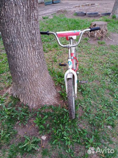 Детский велосипед двух колесный