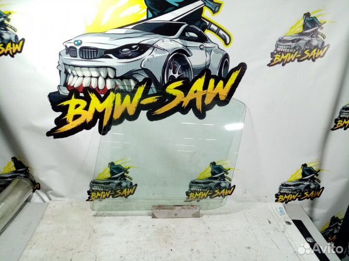 Стекло двери задней заднее левое Bmw 3 E36 sedan