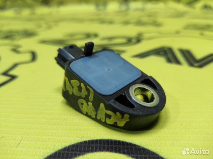 Датчик Airbag передний левый Toyota Camry ACV40