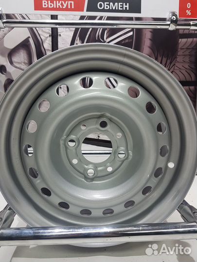 Штампованные диски R13 Trebl 42E45S