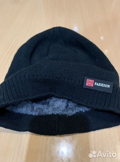 Вязаная шапка мужская