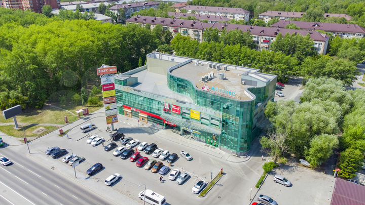 Сдам торговое помещение, 200 м²