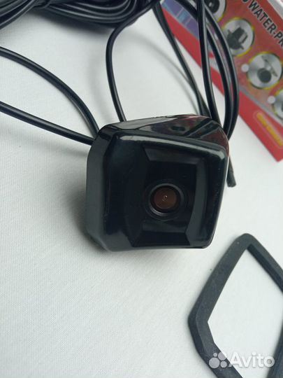 Камера заднего вида, универсальная- черная