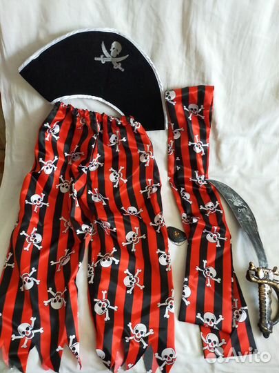 Карнавальный новогодний костюм Пират