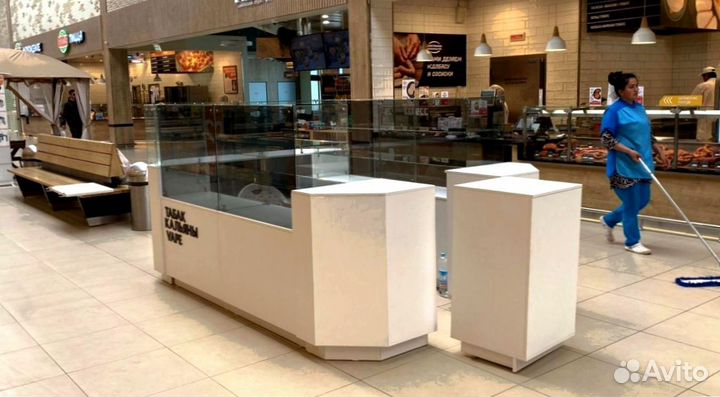 Витрина для точки подаж