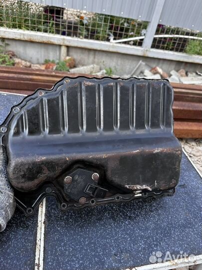 Масляный поддон с датчиком масла 1.8 tsi cda