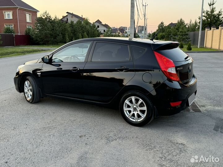 Hyundai Solaris 1.6 AT, 2013, 111 189 км