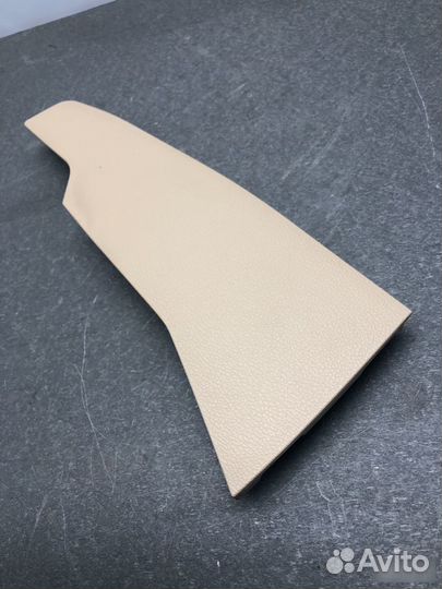 Молдинг консоли правый Hyundai Genesis G80 2014