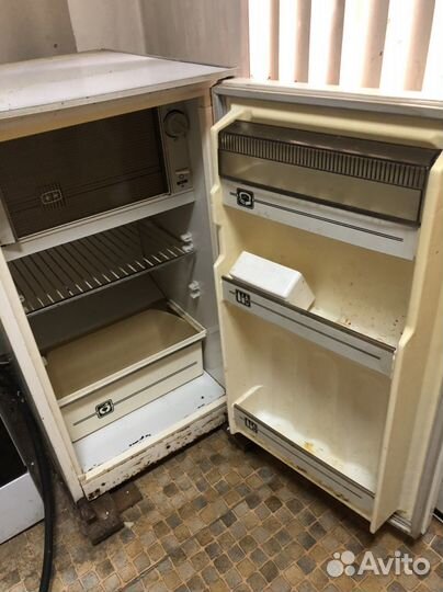 Холодильник бу