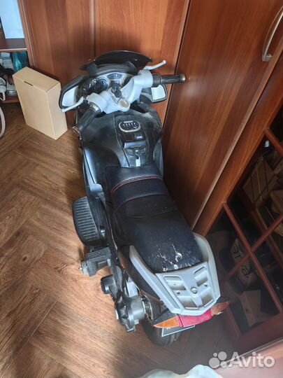 Детский мотоцикл BMW r118 rt на аккумуляторе бу