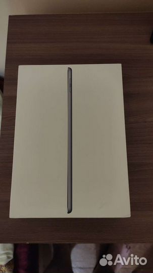 Коробка от iPad 2017
