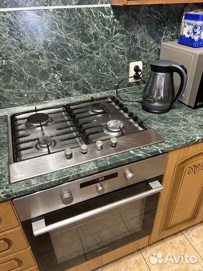 Продам кухонный гарнитуры бу