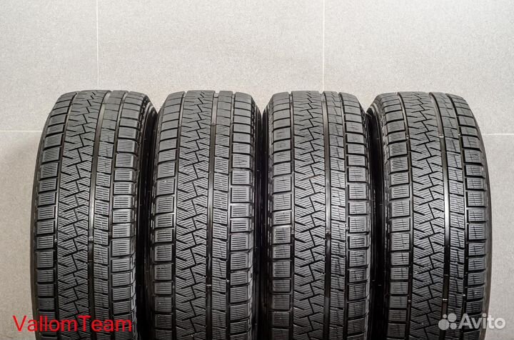 Pirelli Ice Asimmetrico Plus 235/60 R18 107Q