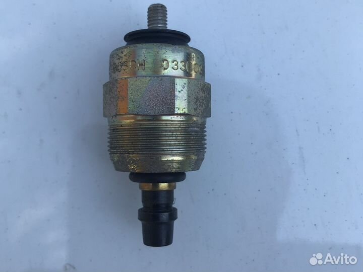 Клапан Пежо. новый.Электромагнитный клапан бош