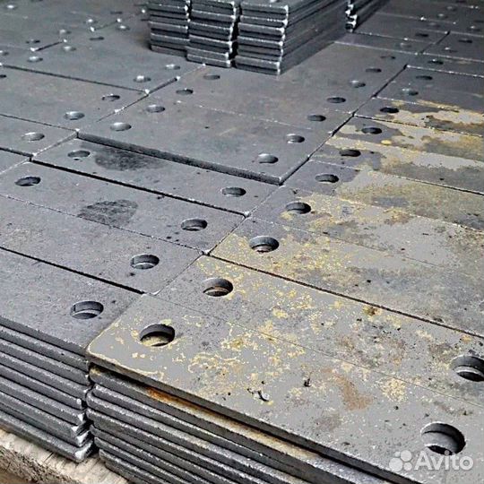 Закладные металлические пластины