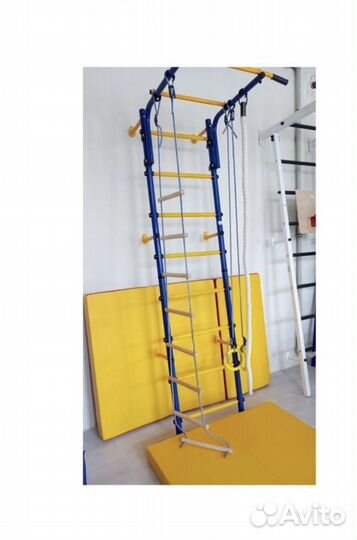 Шведская стенка с матом