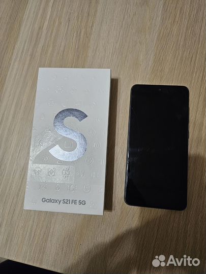 Samsung Galaxy S21 FE 5G, 8/256 ГБ
