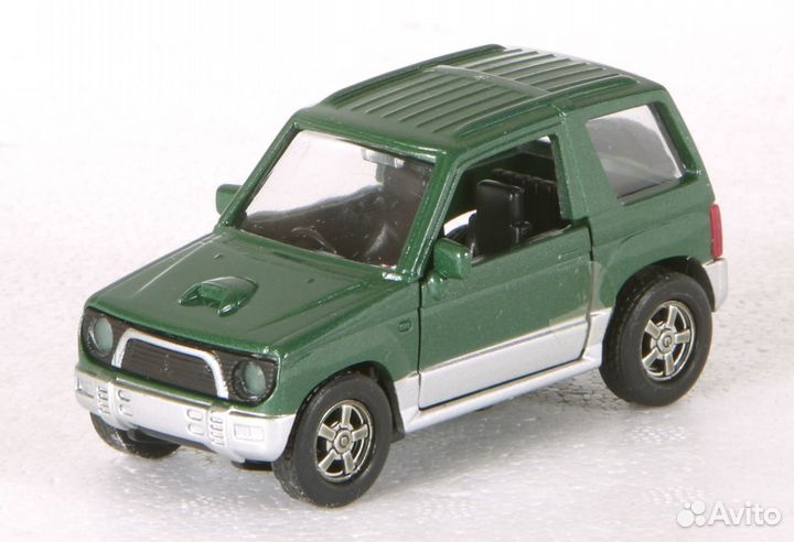 Epoch M-Tech 1/43 Mitsubishi Pajero Mini