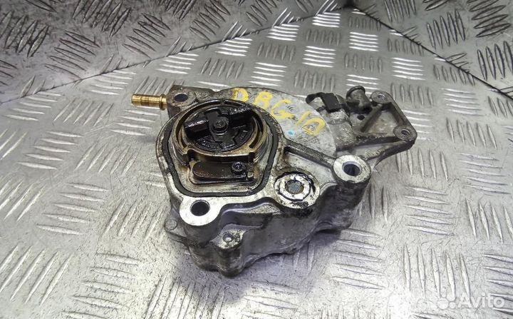 Насос вакуумный Peugeot 4007